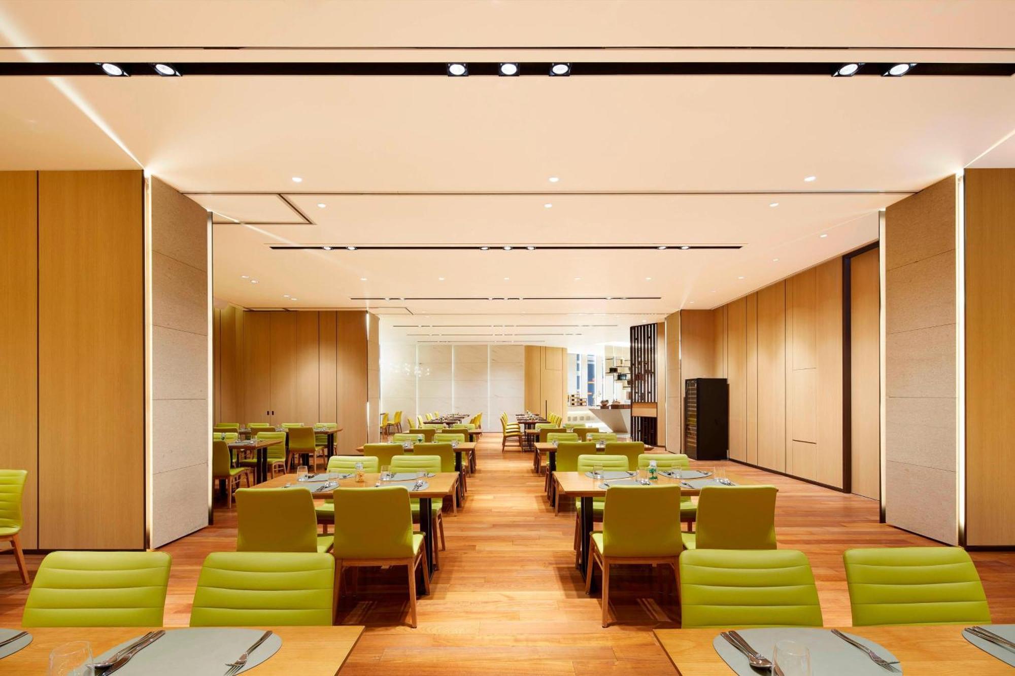 Готель Aloft Seoul Myeongdong Екстер'єр фото