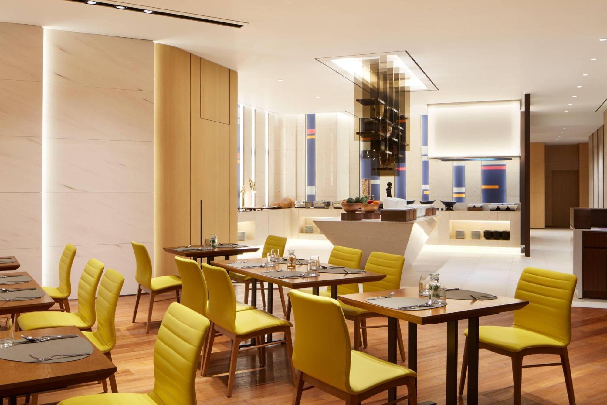 Готель Aloft Seoul Myeongdong Екстер'єр фото